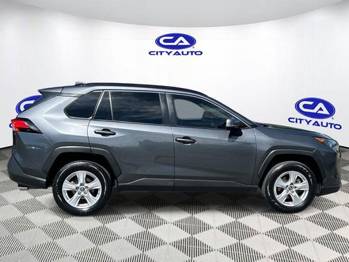 Magnetic Gray Metallic 2021 Toyota RAV4 LE