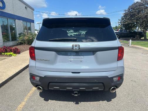 Sonic Gray Pearl 2022 Honda Passport 2WD EX-L