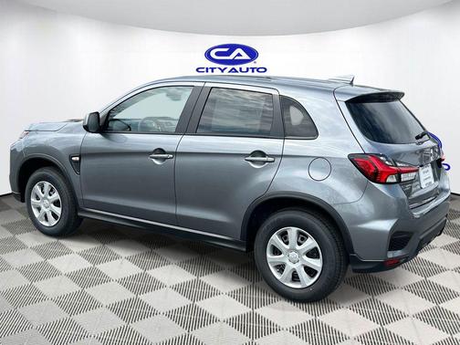 Mercury Gray Metallic 2026 Mitsubishi Outlander Sport 2.0 S
