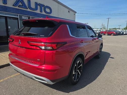 Red Diamond 2024 Mitsubishi Outlander SE Black Edition S-AWC