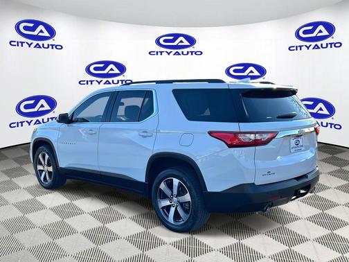 Summit White 2021 Chevrolet Traverse LT Leather