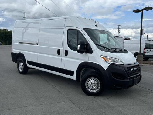 Bright White Clearcoat 2026 RAM ProMaster 3500 High Roof