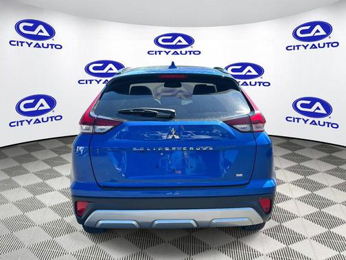 Lightning Blue Metallic 2026 Mitsubishi Eclipse Cross SE