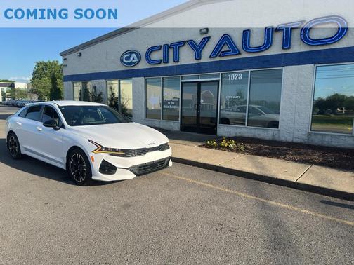 Glacial White Pearl 2024 Kia K5 GT-Line