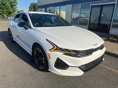 Glacial White Pearl 2024 Kia K5 GT-Line