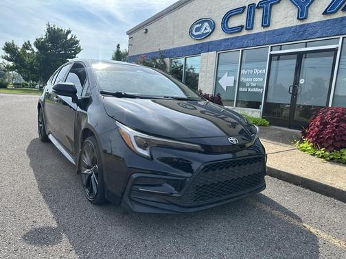 Midnight Black Metallic 2025 Toyota Corolla SE