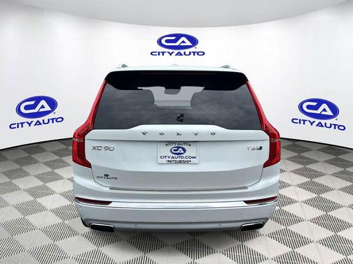 Crystal White Metallic 2020 Volvo XC90 T6 Inscription