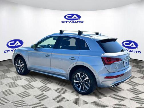 Florett Silver Metallic 2024 Audi Q5 45 S line Premium Plus