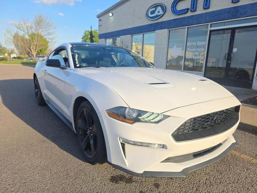 Oxford White 2021 Ford Mustang EcoBoost