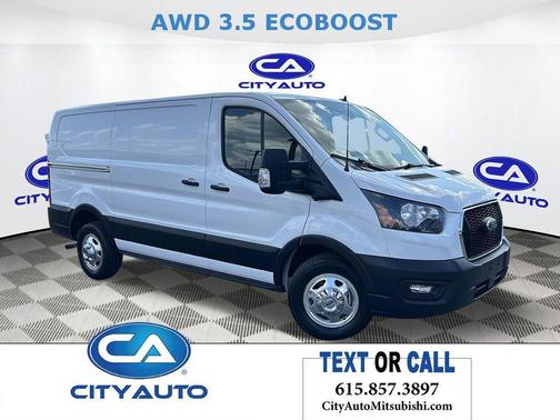 Oxford White 2022 Ford Transit-250 Base
