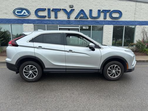 Alloy Silver Metallic 2025 Mitsubishi Eclipse Cross ES