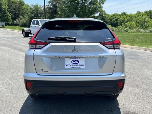 Alloy Silver Metallic 2025 Mitsubishi Eclipse Cross ES