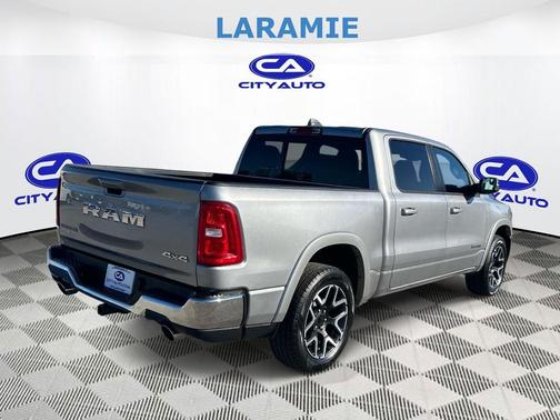 Billet Silver Metallic Clearcoat 2025 RAM 1500 Laramie