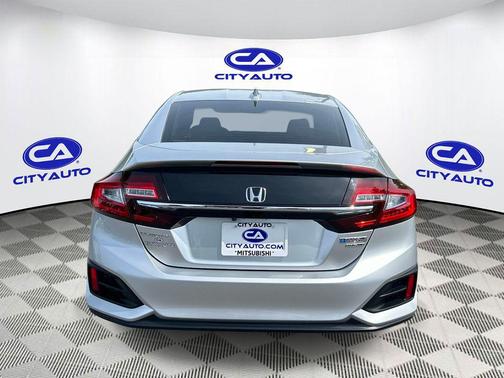Solar Silver Metallic 2018 Honda Clarity Plug-In Hybrid Touring