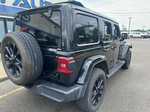 Black Clearcoat 2022 Jeep Wrangler Unlimited 4xe Sahara