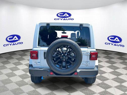Bright White Clearcoat 2023 Jeep Wrangler 4xe Sahara