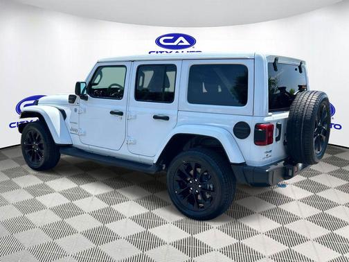 Bright White Clearcoat 2023 Jeep Wrangler 4xe Sahara