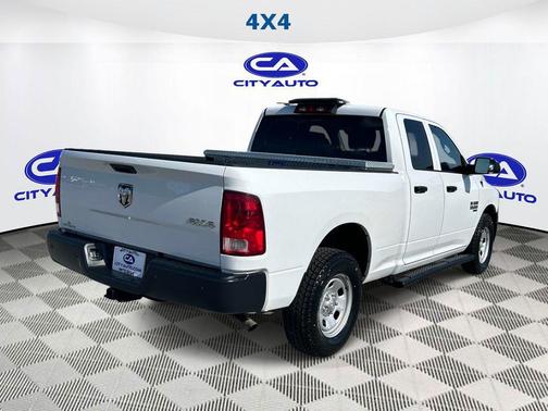 Bright White Clearcoat 2022 RAM 1500 Tradesman