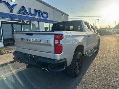 Silver Ice Metallic 2020 Chevrolet Silverado 1500 Custom Trail Boss