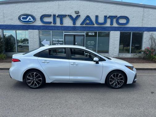 Wind Chill Pearl 2022 Toyota Corolla SE