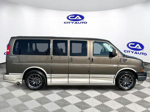 2014 GMC Savana 1500 Upfitter