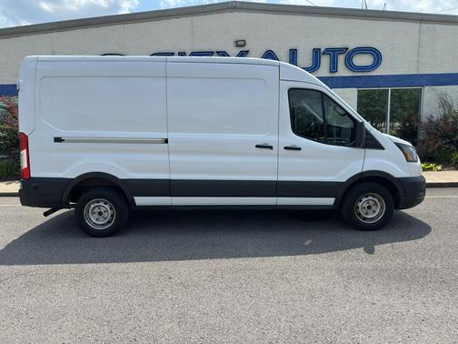 Oxford White 2024 Ford Transit-250 Base