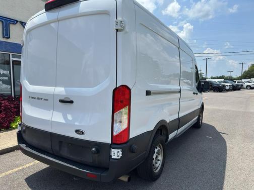 Oxford White 2024 Ford Transit-250 Base