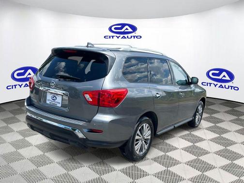 Gun Metallic 2020 Nissan Pathfinder S 2WD