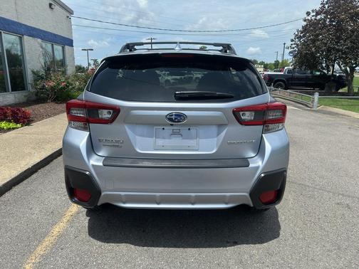 Ice Silver Metallic 2021 Subaru Crosstrek Premium