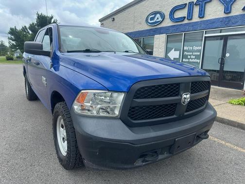 Blue Streak Pearlcoat 2019 RAM 1500 Tradesman