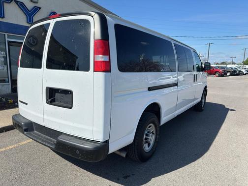 2022 Chevrolet Express 3500 RWD 3500 Extended Wheelbase LS