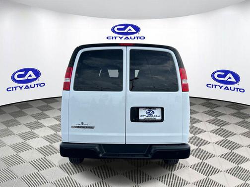 2022 Chevrolet Express 3500 RWD 3500 Extended Wheelbase LS