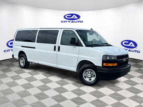 2022 Chevrolet Express 3500 RWD 3500 Extended Wheelbase LS