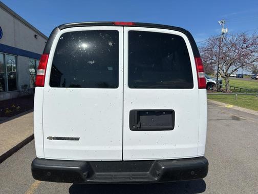 2022 Chevrolet Express 3500 RWD 3500 Extended Wheelbase LS