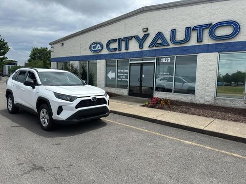 Super White 2021 Toyota RAV4 Hybrid LE