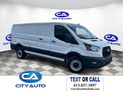 Oxford White 2022 Ford Transit-250 Base