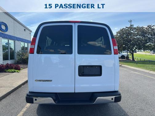 Summit White 2025 Chevrolet Express 3500 RWD 3500 Extended Wheelbase LT