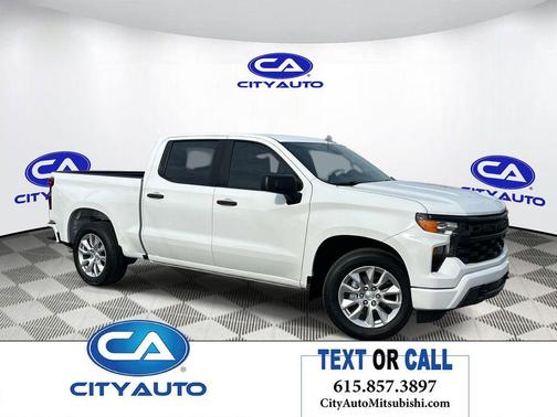 Summit White 2023 Chevrolet Silverado 1500 Custom
