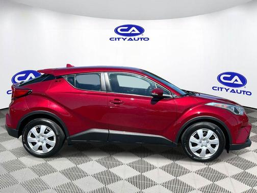 Ruby Flare Pearl 2019 Toyota C-HR LE