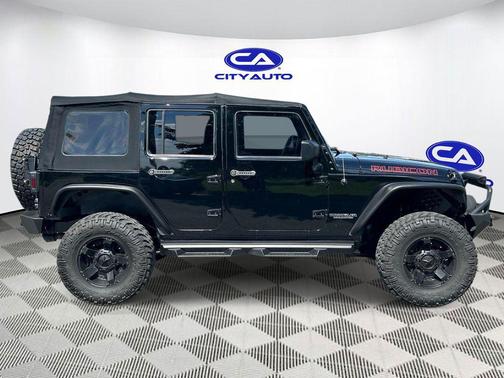 Black Clearcoat 2015 Jeep Wrangler Unlimited Rubicon