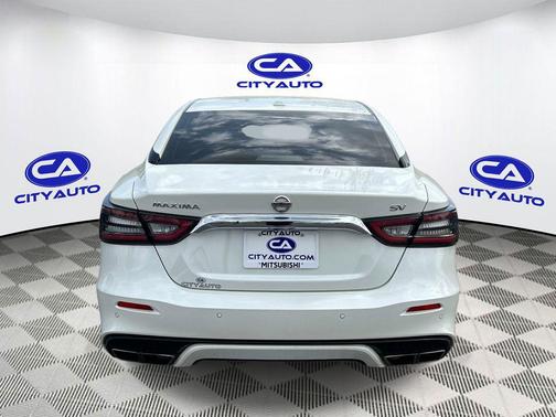 Pearl White Tricoat 2022 Nissan Maxima SV Xtronic CVT