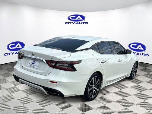 Pearl White Tricoat 2022 Nissan Maxima SV Xtronic CVT