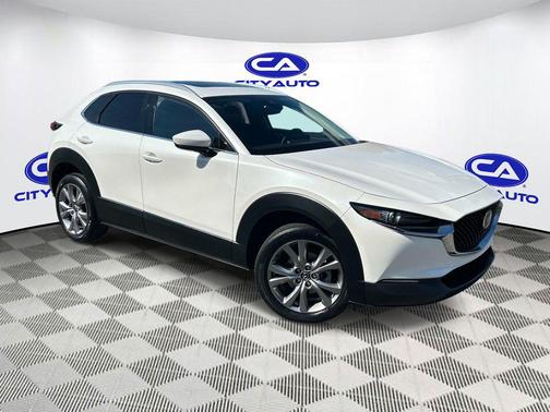 Snowflake White Pearl Mica 2021 Mazda CX-30 Premium Package