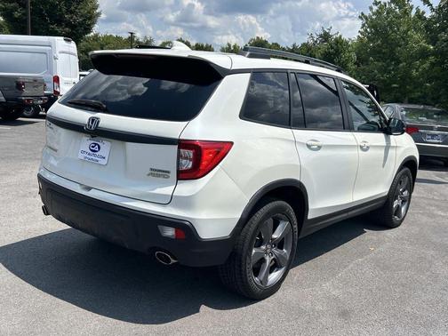 White Diamond Pearl 2019 Honda Passport Touring