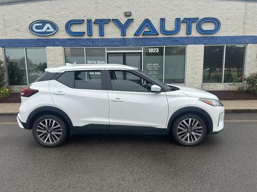 Fresh Powder 2021 Nissan Kicks SV