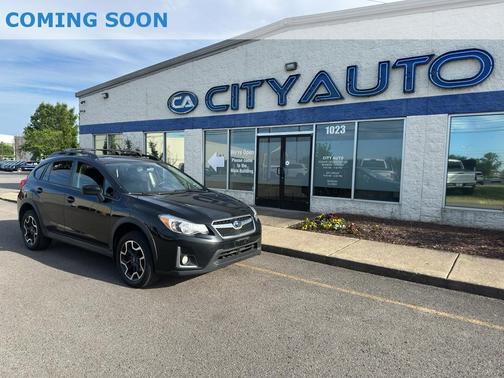 Crystal Black Silica 2017 Subaru Crosstrek 2.0i Premium