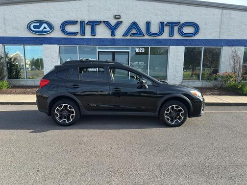 Crystal Black Silica 2017 Subaru Crosstrek 2.0i Premium