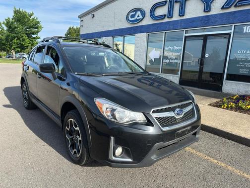 Crystal Black Silica 2017 Subaru Crosstrek 2.0i Premium