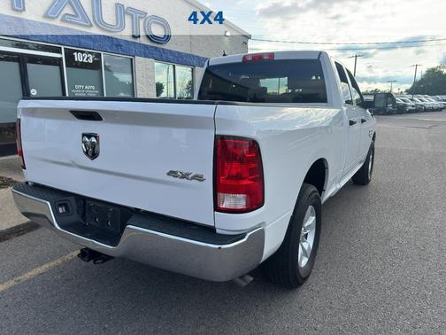 Bright White Clearcoat 2022 RAM 1500 Tradesman