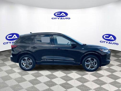 Agate Black Metallic 2023 Ford Escape ST-Line